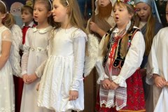 623930350_1363228538938349_5336405073426243377_n_450x600