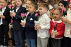 626435189_1363228712271665_6298091664821196280_n_450x600