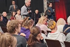 572391094_1287328876528316_300715394387690728_n_450x600