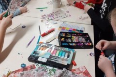 623989355_1363232275604642_3217161557061147379_n_450x600