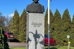 576861902_1296720588922478_3298007124203236983_n_450x600