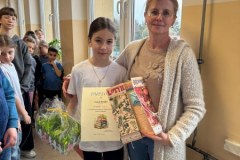 640985476_1383737993554070_8037990093534138099_n_450x600