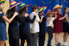 622213472_1360924232502113_4256547643407703569_n_450x600