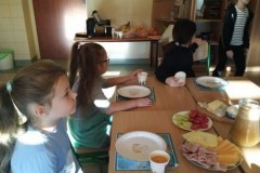 575188749_1296397128954824_3593335492579168791_n_450x600