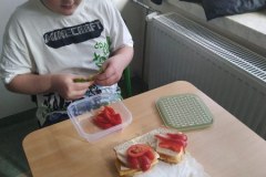 571309097_1291581042769766_6882777067285440949_n_450x600