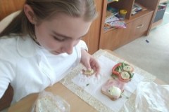 571657419_1291580772769793_2001730716853106909_n_450x600