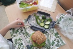 573937943_1291581179436419_2276195317051851012_n_450x600